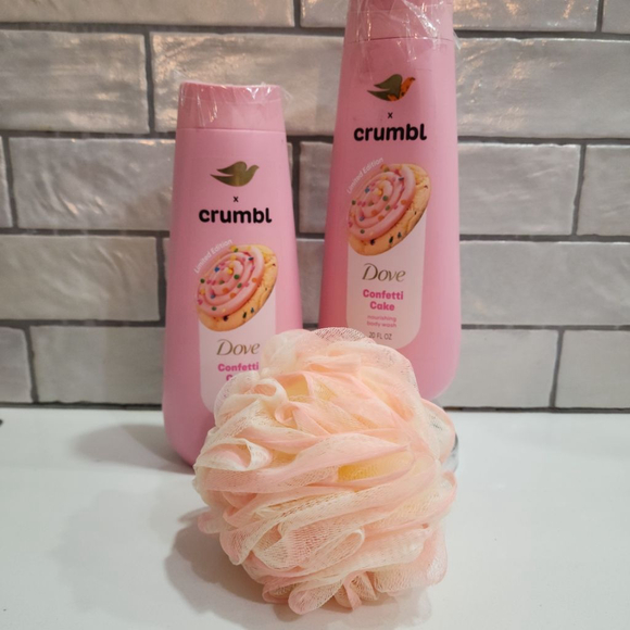 Dove Other - Dove Confetti Cake, 2 Bottles. 20 oz Each. Limited Edition Bath Pouf